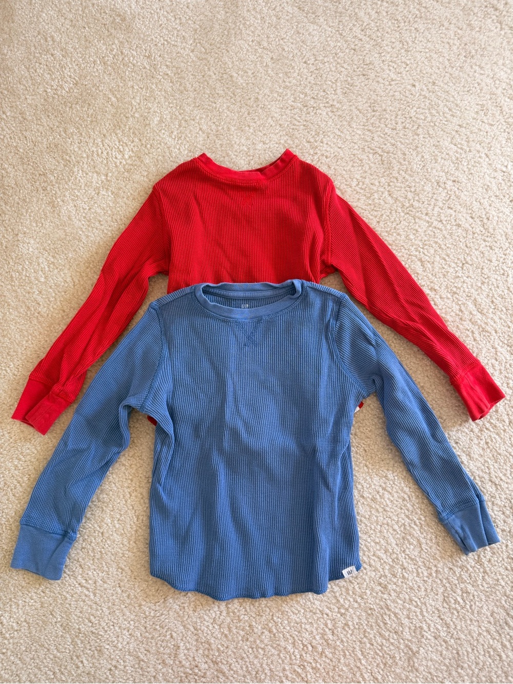 Gap Kids Long-Sleeve Thermal Top - Red and Blue bundle size 6-7yr